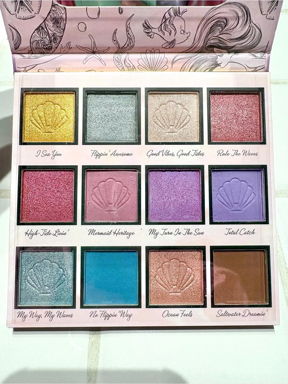 Disney Princess Little Mermaid Ariel Eyeshadow Palette 0.51oz Taste Beauty